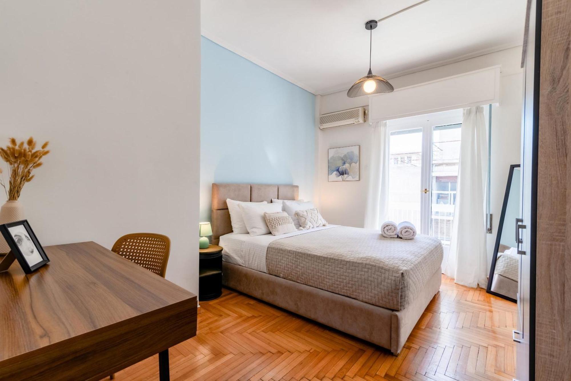 Appartamento Exarchia Artistic Getaway For Groups Atene Esterno foto