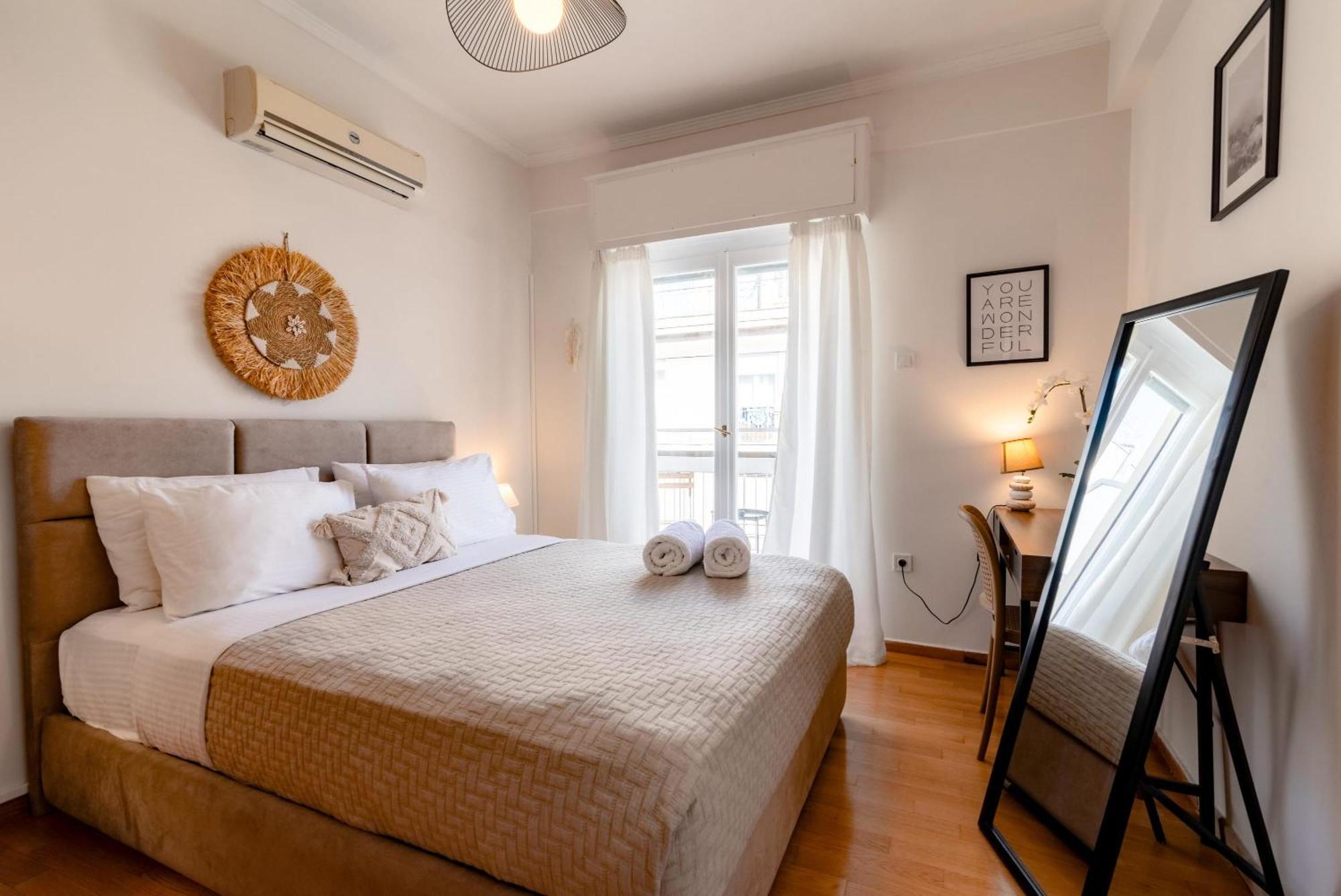 Appartamento Exarchia Artistic Getaway For Groups Atene Esterno foto